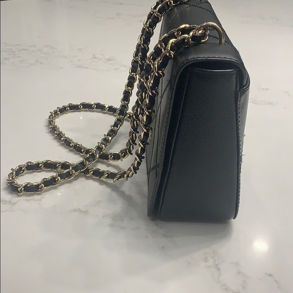 Tory Burch gold tone shoulder bag - Picture 6 of 13